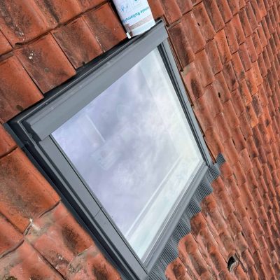 High-quality roof skylight for better natural lighting and ventilation. Expert roof skylight installation services.